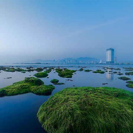 Golden Lotus Central Hotel Nha Trang Exterior photo