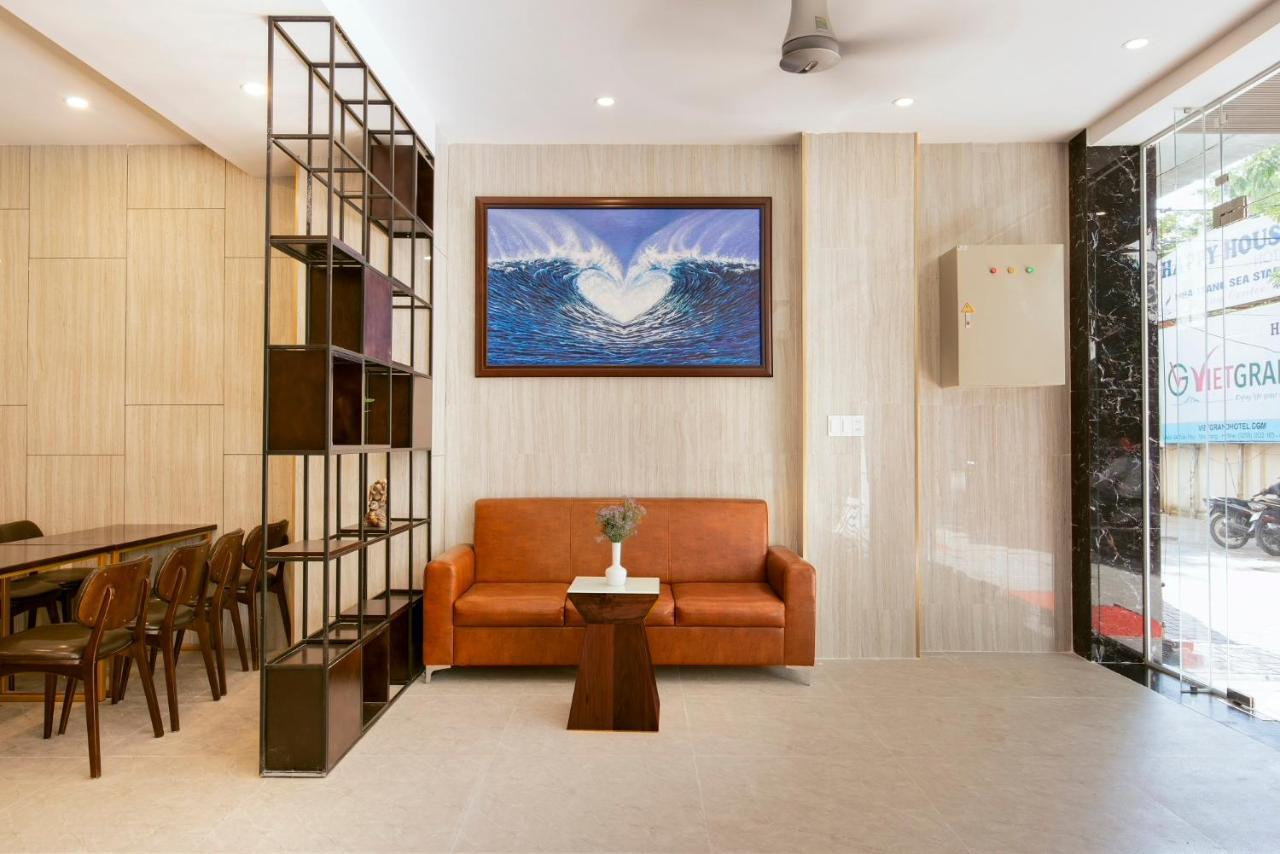 Golden Lotus Central Hotel Nha Trang Exterior photo